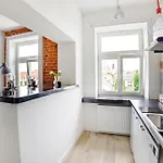 Lubartowska 19 *