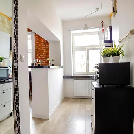 Apartment Lubartowska 19 *