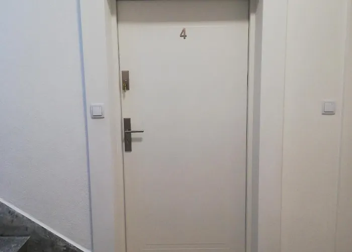 Διαμέρισμα Lubartowska 19 *